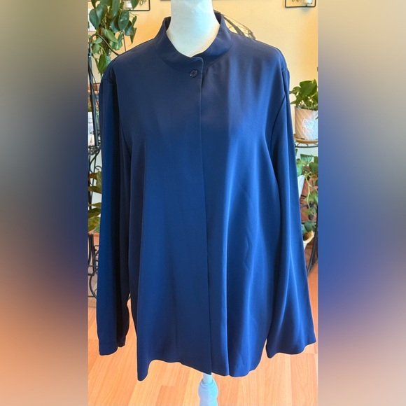 NWT Josephine Chaus Collection Marine Blue Women’s Size 16 Top W One Button - Picture 1 of 16
